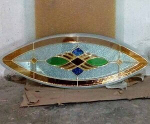Tên và cách gọi về kính hoa đồng đúc 2 Đường nét và màu sắc trên kính hoa đồng khá mát mắt và đẹp